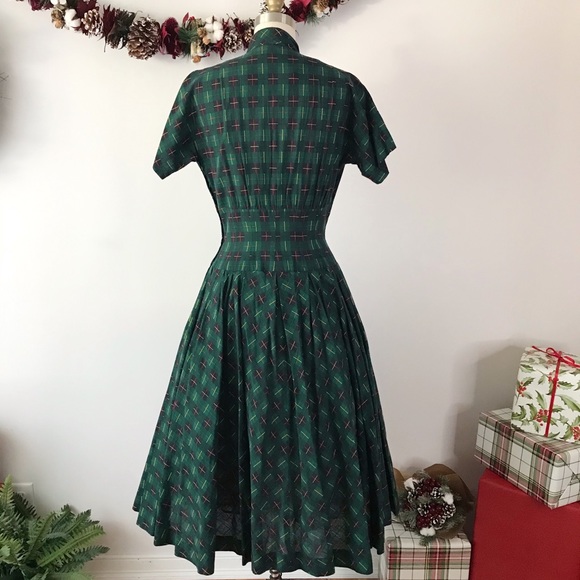 1940s 50s Young Comopolitan Plaid Green Dress XS - Picture 3 of 9